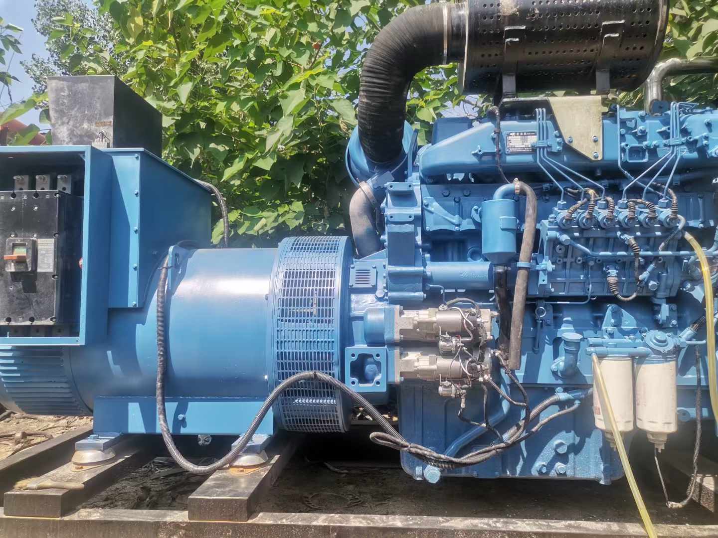 肇庆详细说明降低 800kW 柴油发电机输出电流波动的方法